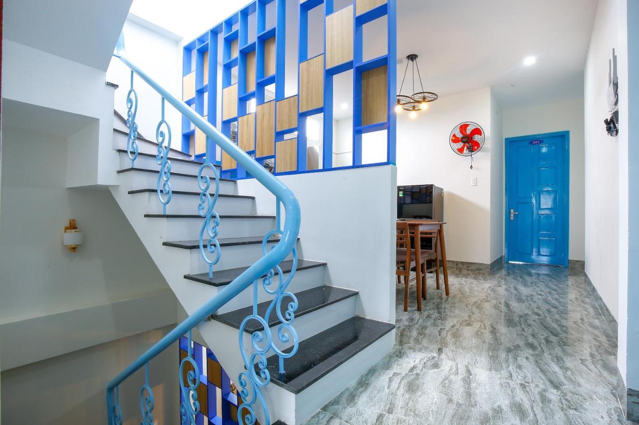 Santorini House And Coffee Hotel Danang Exterior photo