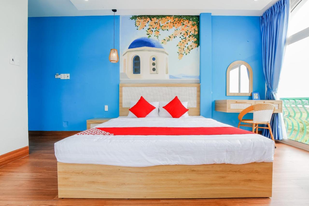 Santorini House And Coffee Hotel Danang Exterior photo