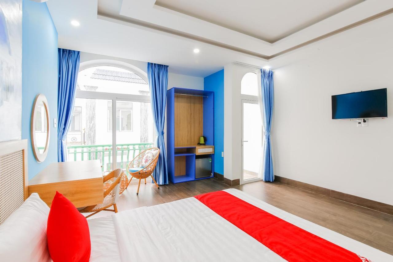 Santorini House And Coffee Hotel Danang Exterior photo